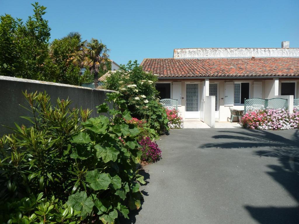 Chambres D'Hotes L'Insulaire Saint-Denis-dʼOléron Esterno foto